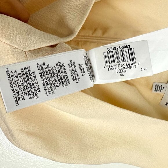 DRESS THE POPULATION Sandra Jumpsuit in Cream Size X-Large - Picture 6 of 13